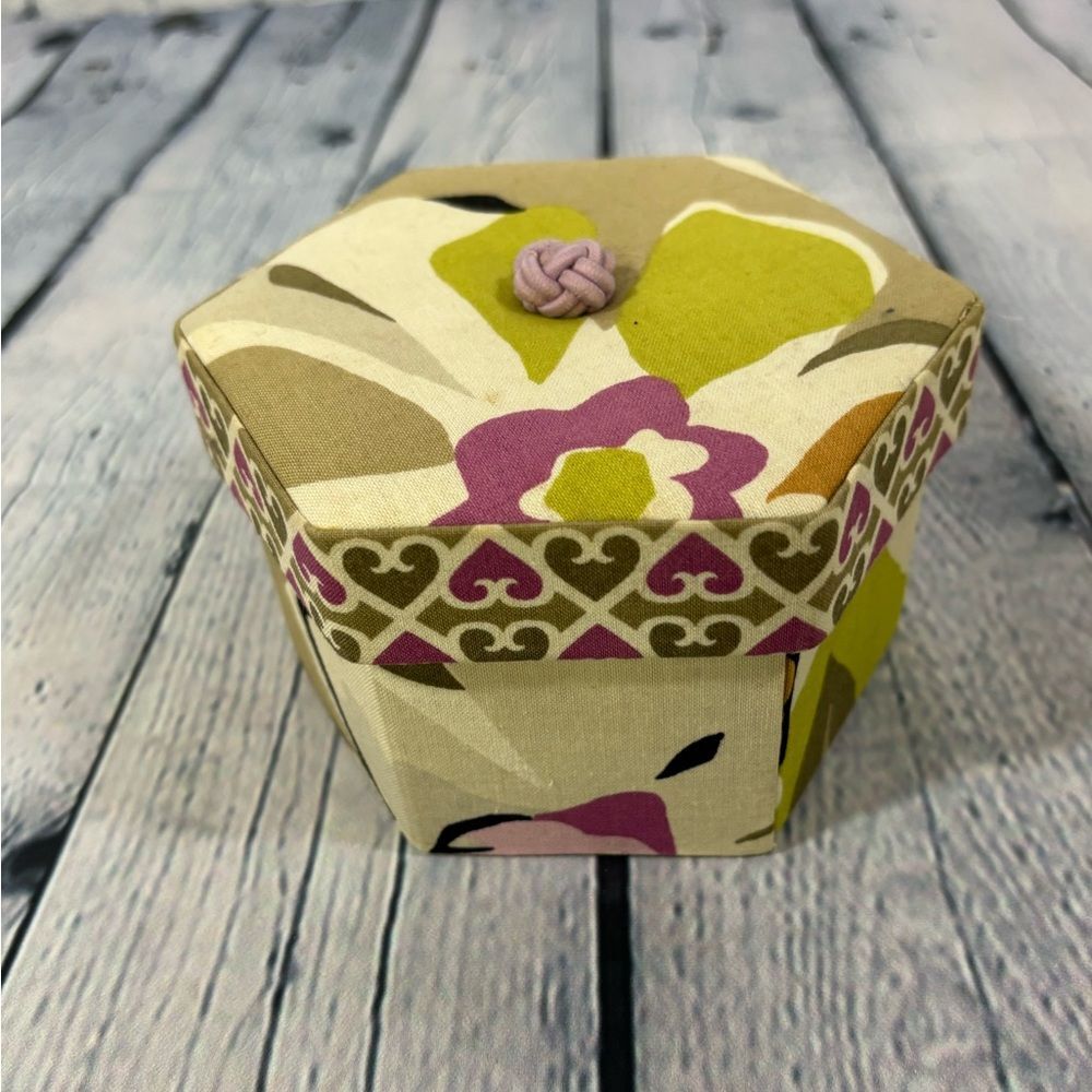 Vera Bradley Purple Gray Portobello Road Keepsakes Trinket Mementos Jewelry Box